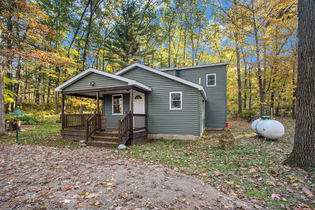 $220,000 | 955 54th Street, Pullman, MI 49450