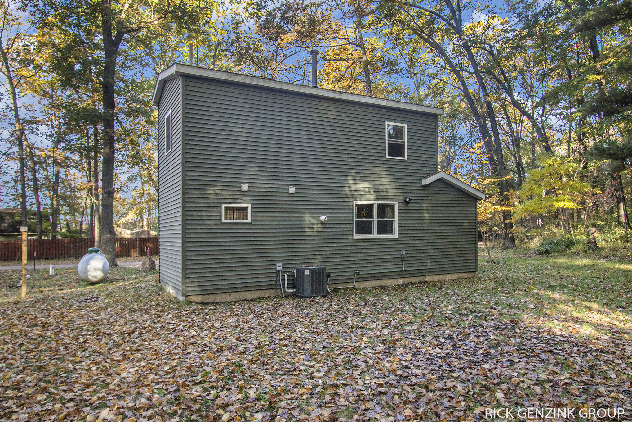 955 54th Street Pullman, MI 49450 - Photo 4 of 21 fm_ndp_88