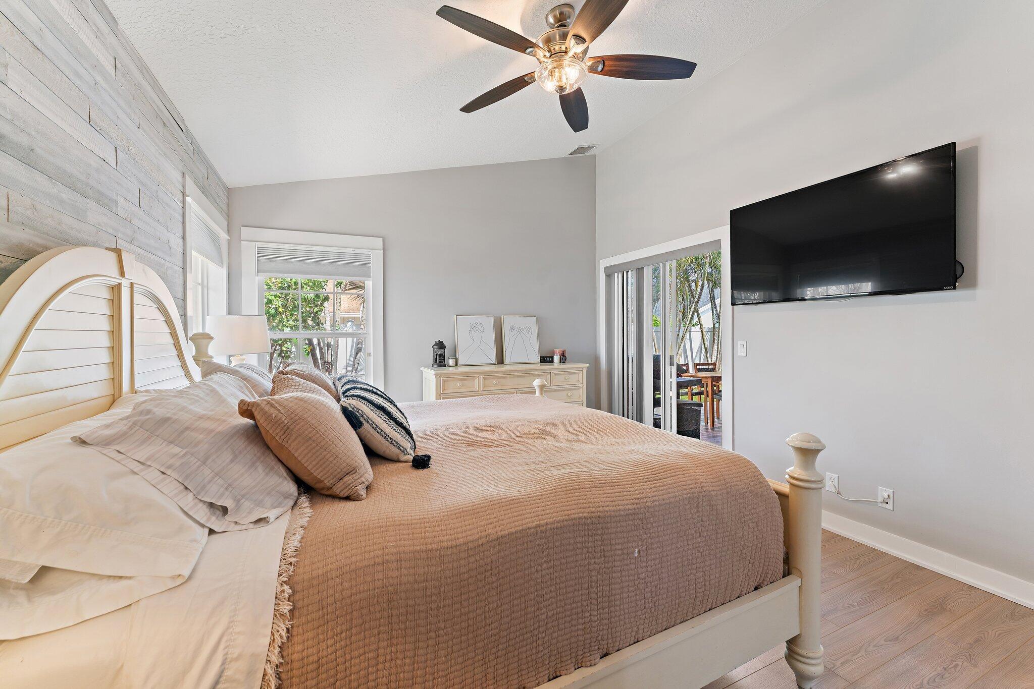 6229 Lucerne Street Jupiter, FL 33458 - Photo 27 of 78 050-6229LucerneSt-Jupiter-SMALL