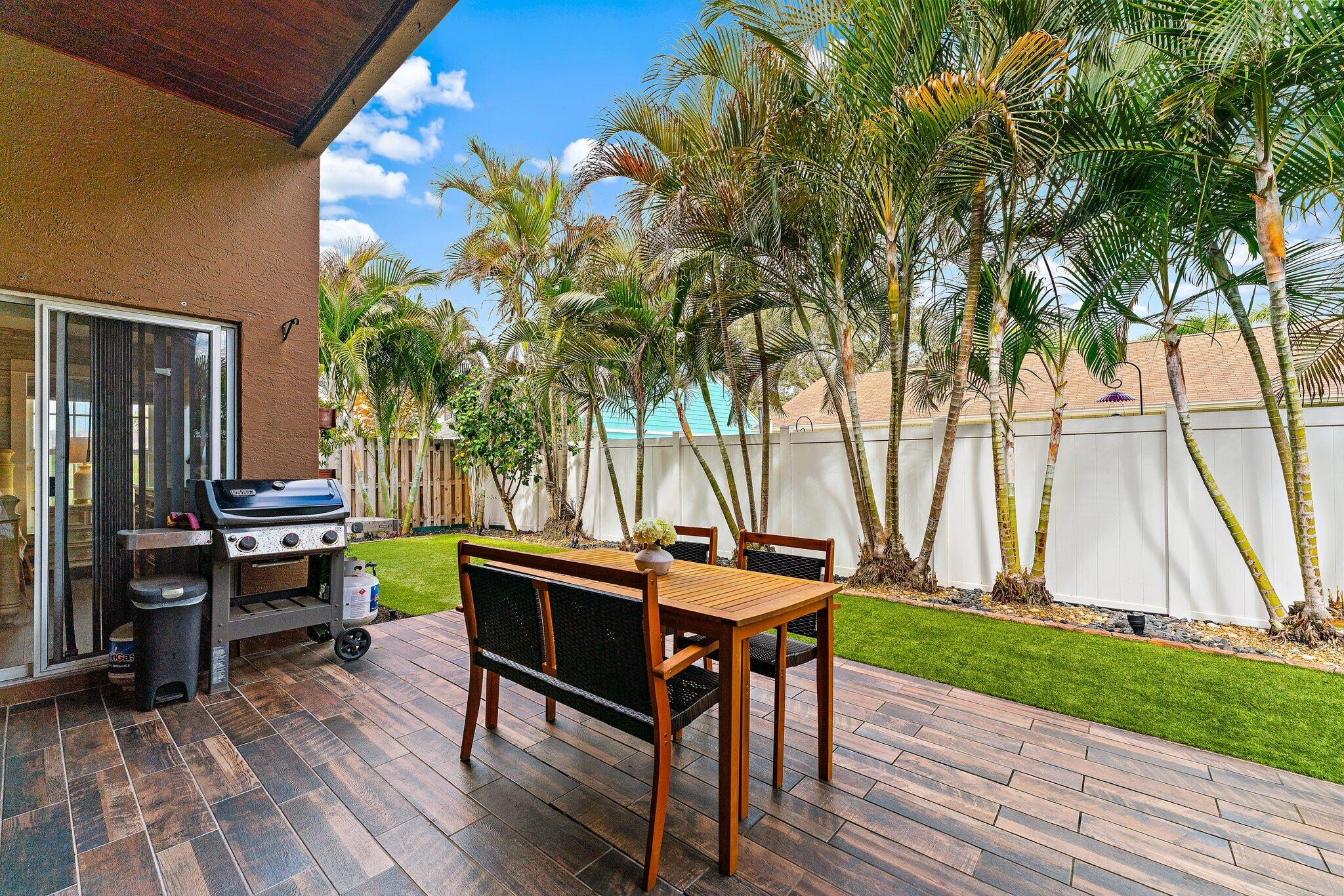 6229 Lucerne Street Jupiter, FL 33458 - Photo 50 of 78 072-6229LucerneSt-Jupiter-SMALL