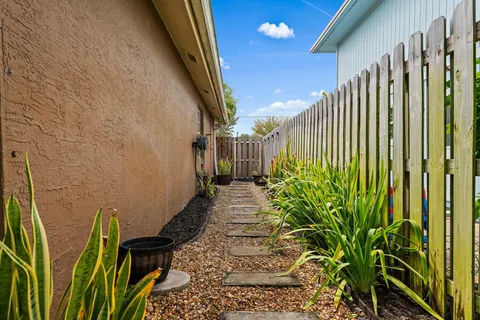 $799,000 | 6229 Lucerne Street, Jupiter, FL 33458