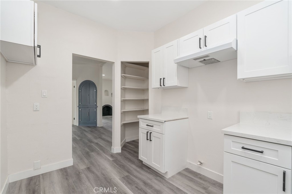 2723 Iris Street Riverside, CA 92507 - Photo 11 of 26
