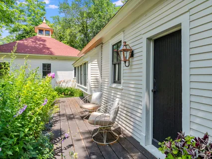 $989,000 | 5802 Broadway Road, Richmond, IL 60071