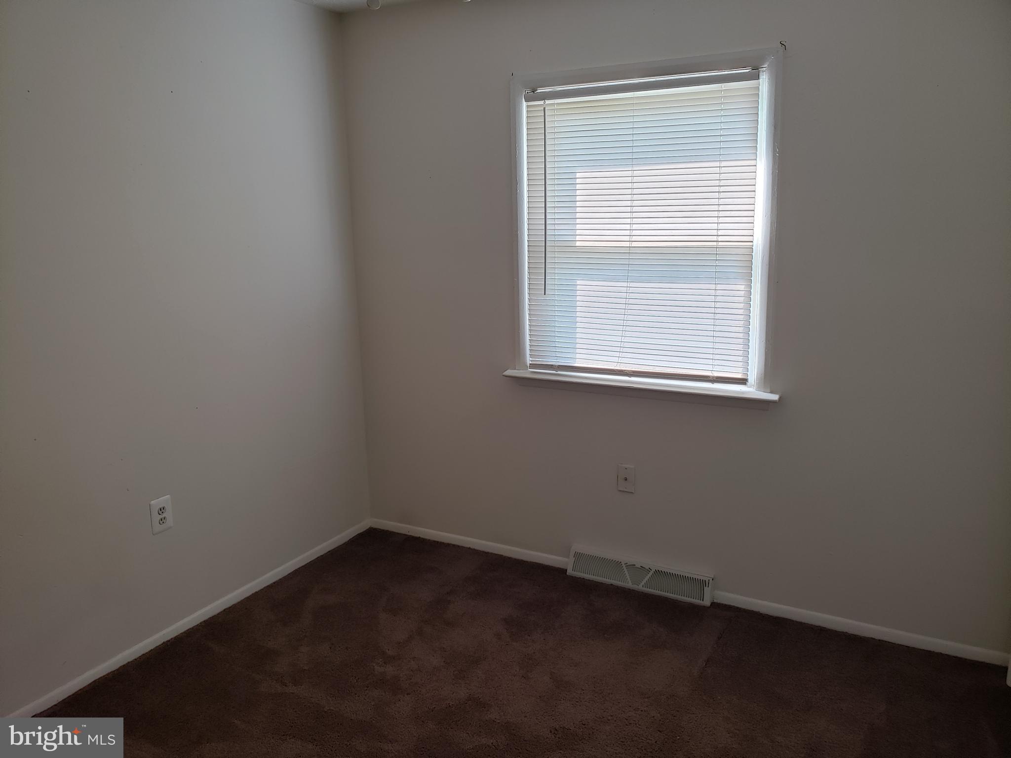 322 Baltimore Street Aberdeen, MD 21001 - Photo 17 of 19 Bedroom #3