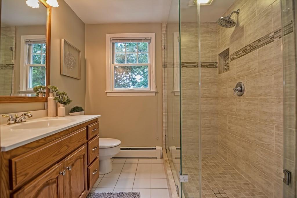 11 Standish Road Norfolk, MA 02056 - Photo 22 of 39 Gallery Image 22