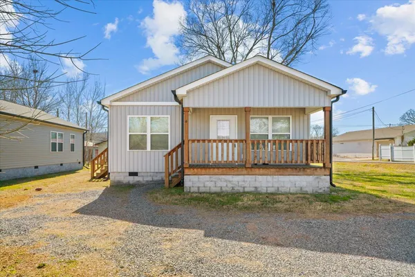 $225,000 | 4 5th Avenue West, Chatsworth, GA 30705