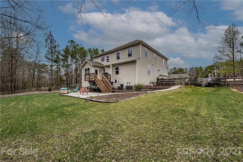 11833 Kimberfield Road Matthews, NC 28105 - Photo 40 of 43 Gallery Image 40