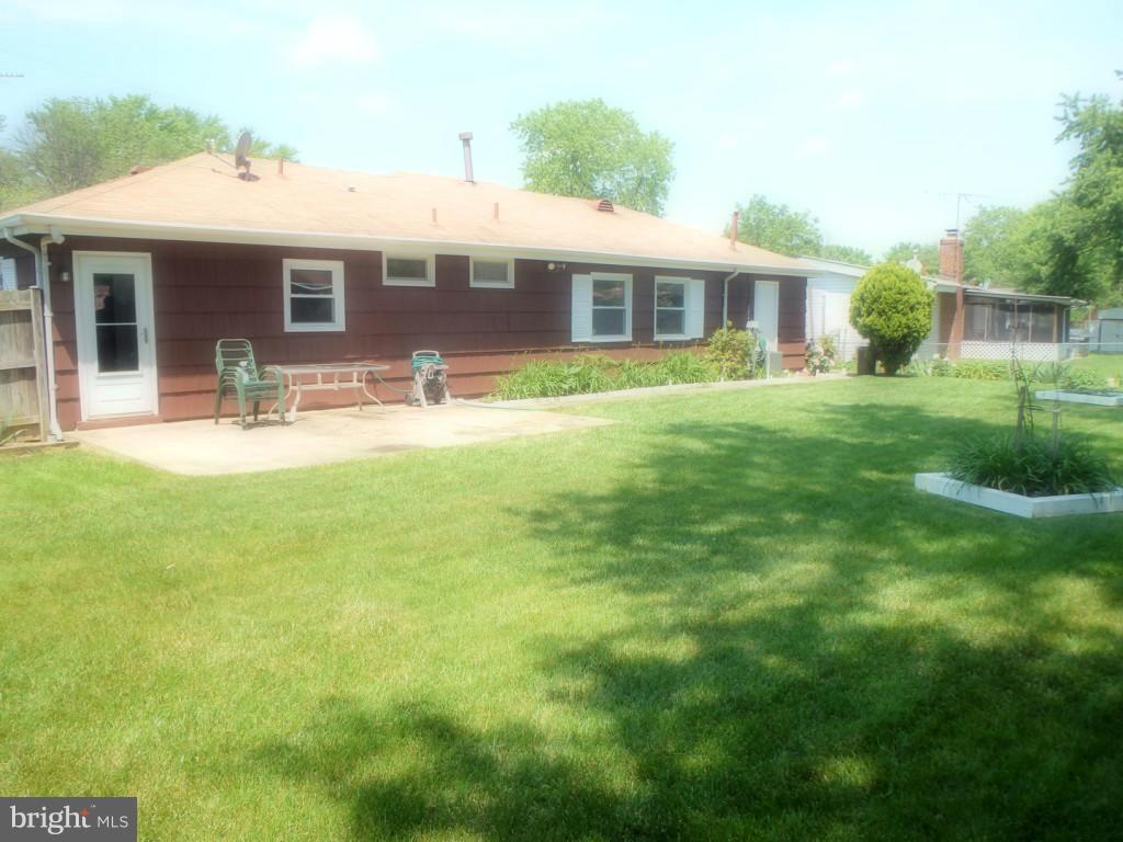 6215 Apache Street Springfield, VA 22150 - Photo 17 of 17 Exterior (Rear)