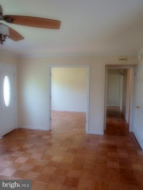 6215 Apache Street Springfield, VA 22150 - Photo 8 of 17 Interior (General)