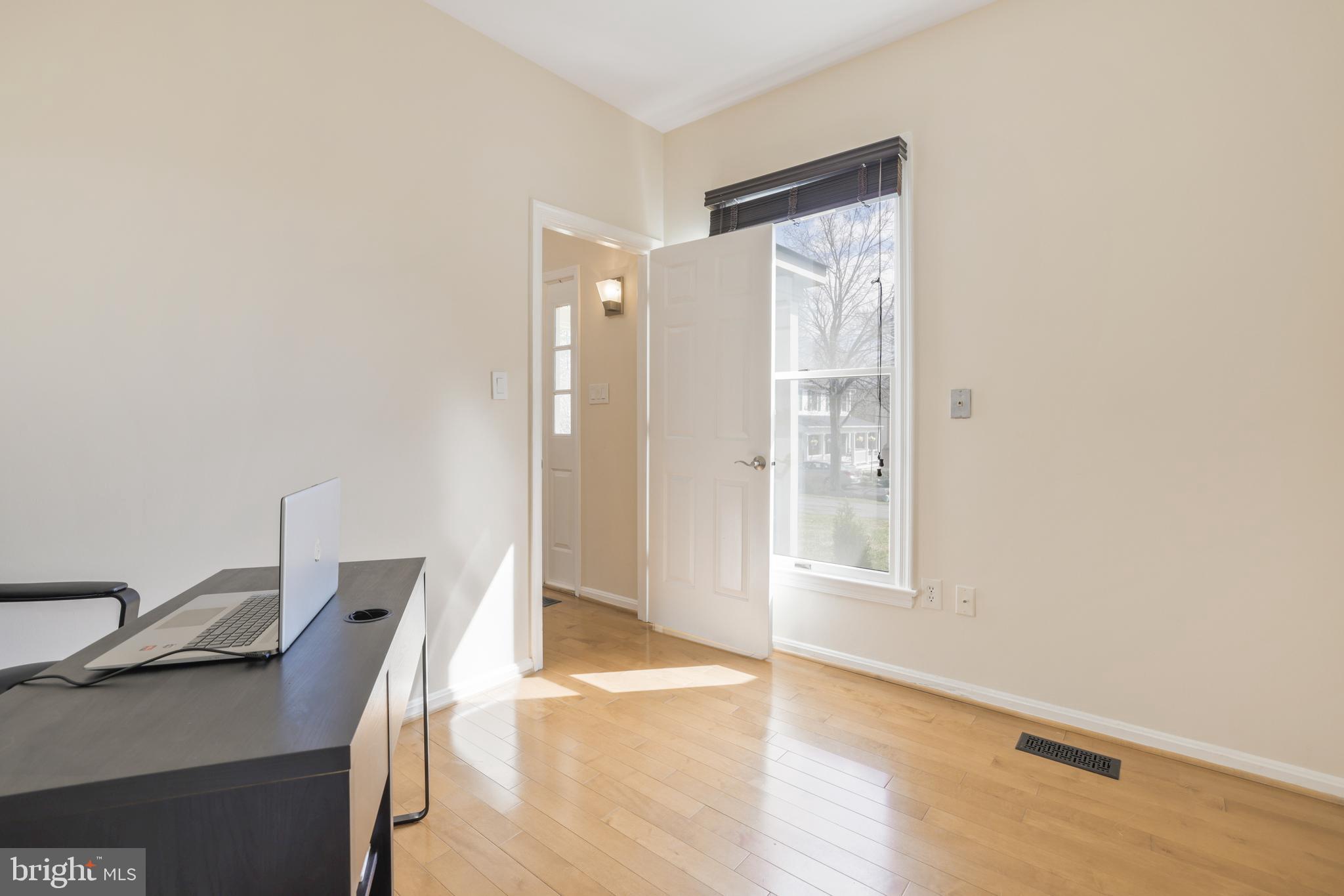 15532 Quince Ridge Lane North Potomac, MD 20878 - Photo 13 of 50 a workspace with furniture and window