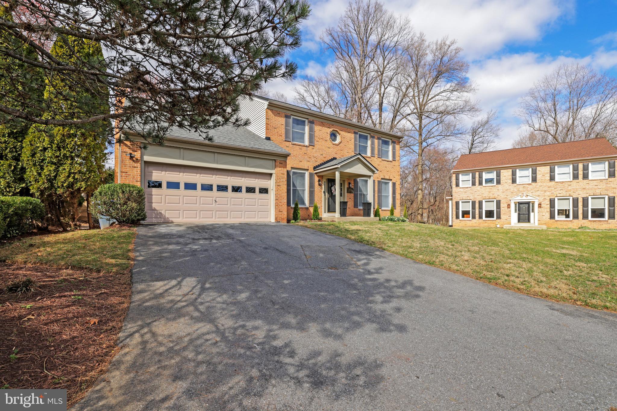 15532 Quince Ridge Lane North Potomac, MD 20878 - Photo 46 of 50 a view of large building with a street