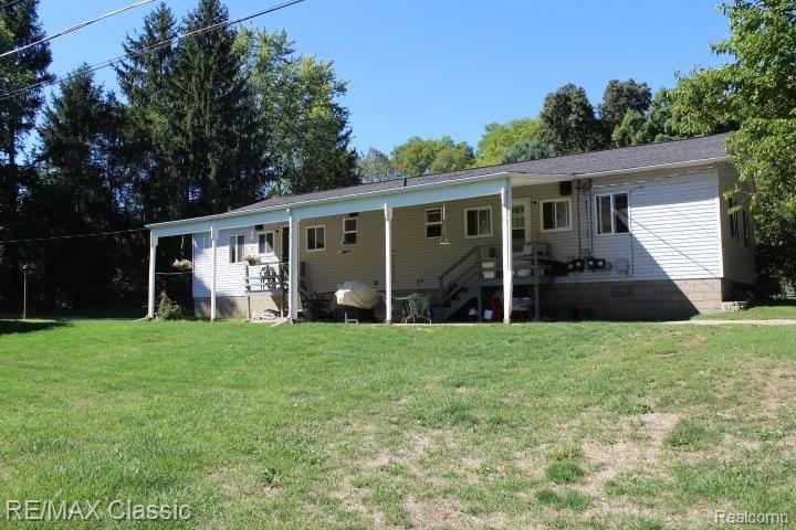 11161 Hall Road Whitmore Lake, MI 48189 - Photo 5 of 24 BACK VIEW