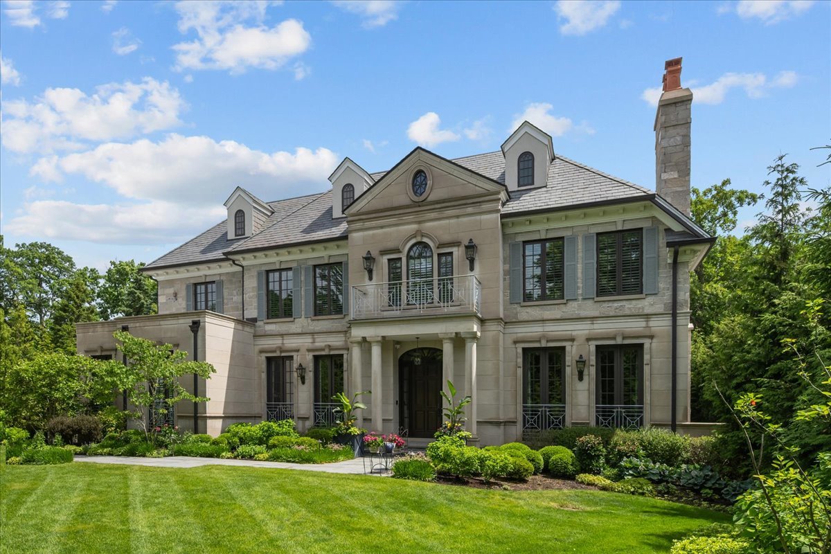 677 Sheridan Road Glencoe, IL 60022 - Photo 4 of 95