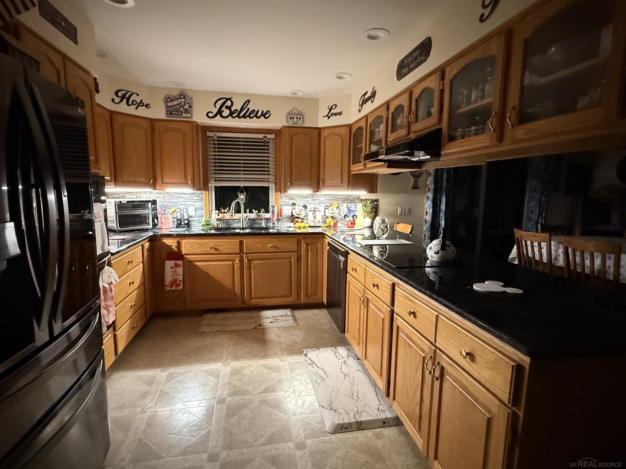 659 North Gates Road Sandusky, MI 48471 - Photo 4 of 30