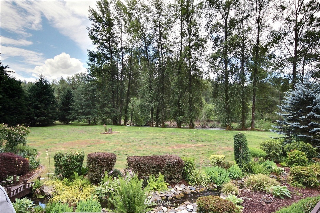 16713 Southeast Jones Road Renton, WA 98058 - Photo 22 of 25