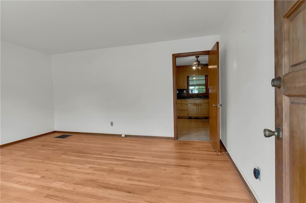 1620 Rock Cut Road Conley, GA 30288 - Photo 5 of 43 wooden floor in a gallery