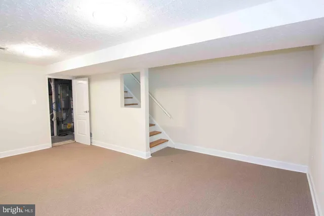 $2,900 | 5161 7th Street Northeast, Washington, DC 20011