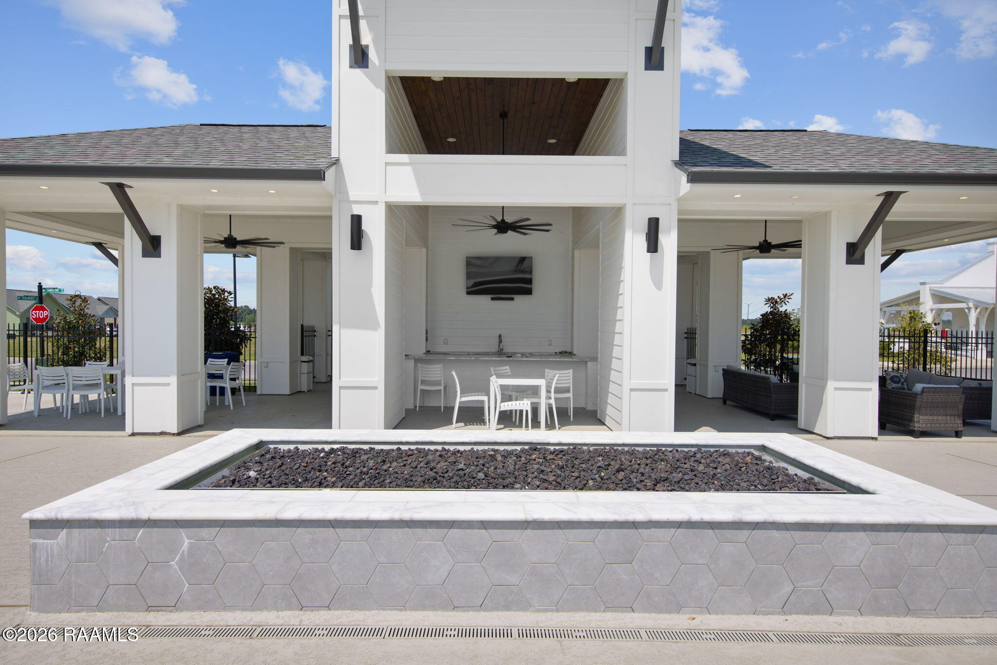 315 Sandstone Avenue, Unit 101 Scott, LA 70583 - Photo 17 of 20 48-web-or-mls-27-print-Amenities-4