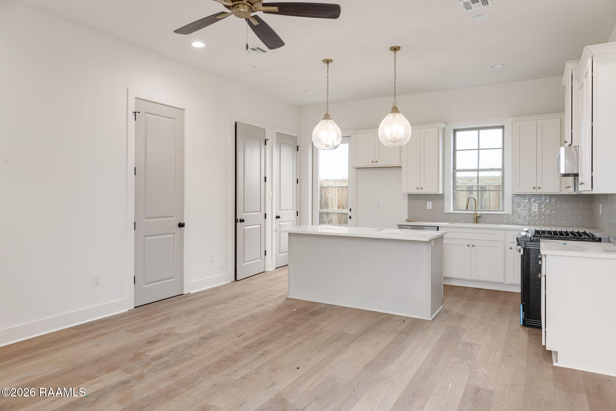 315 Sandstone Avenue, Unit 101 Scott, LA 70583 - Photo 4 of 20 kithen