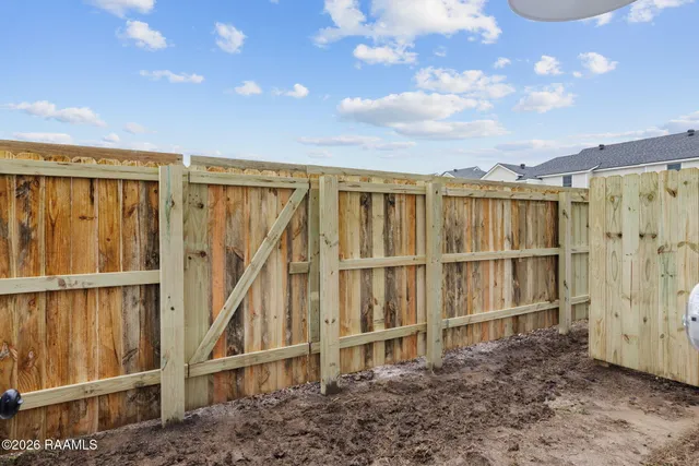 $235,000 | 315 Sandstone Avenue, Unit 101, Scott, LA 70583