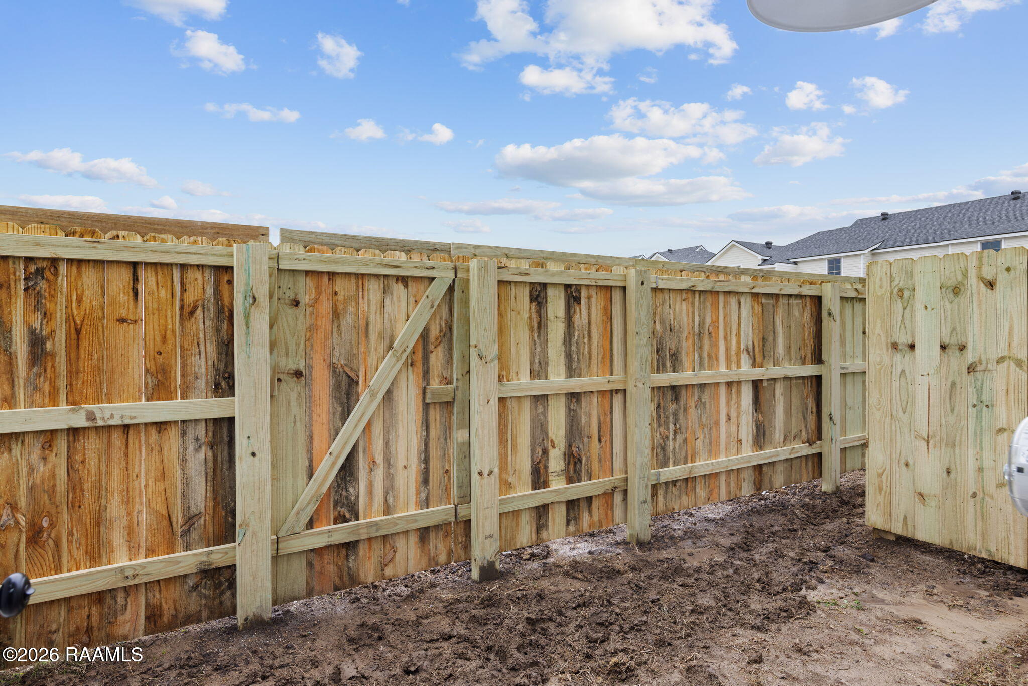 315 Sandstone Avenue, Unit 101 Scott, LA 70583 - Photo 9 of 20 fenced patio
