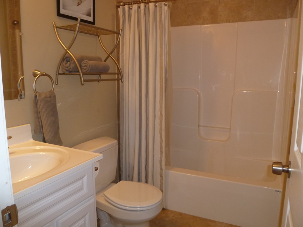 29 Holly Road Norton, MA 02766 - Photo 10 of 18 Gallery Image 10