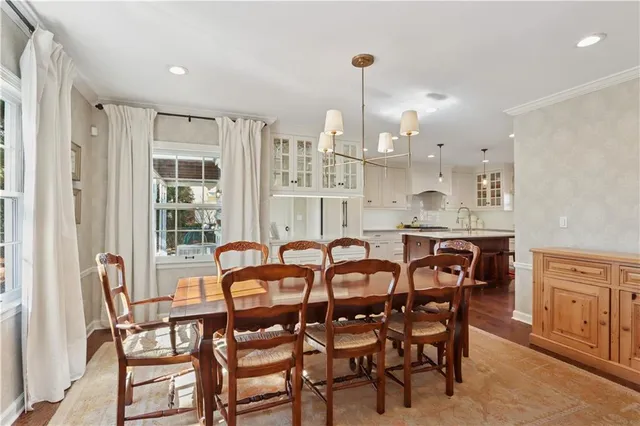 $1,725,000 | 3223 West 67th Street, Mission Hills, KS 66208