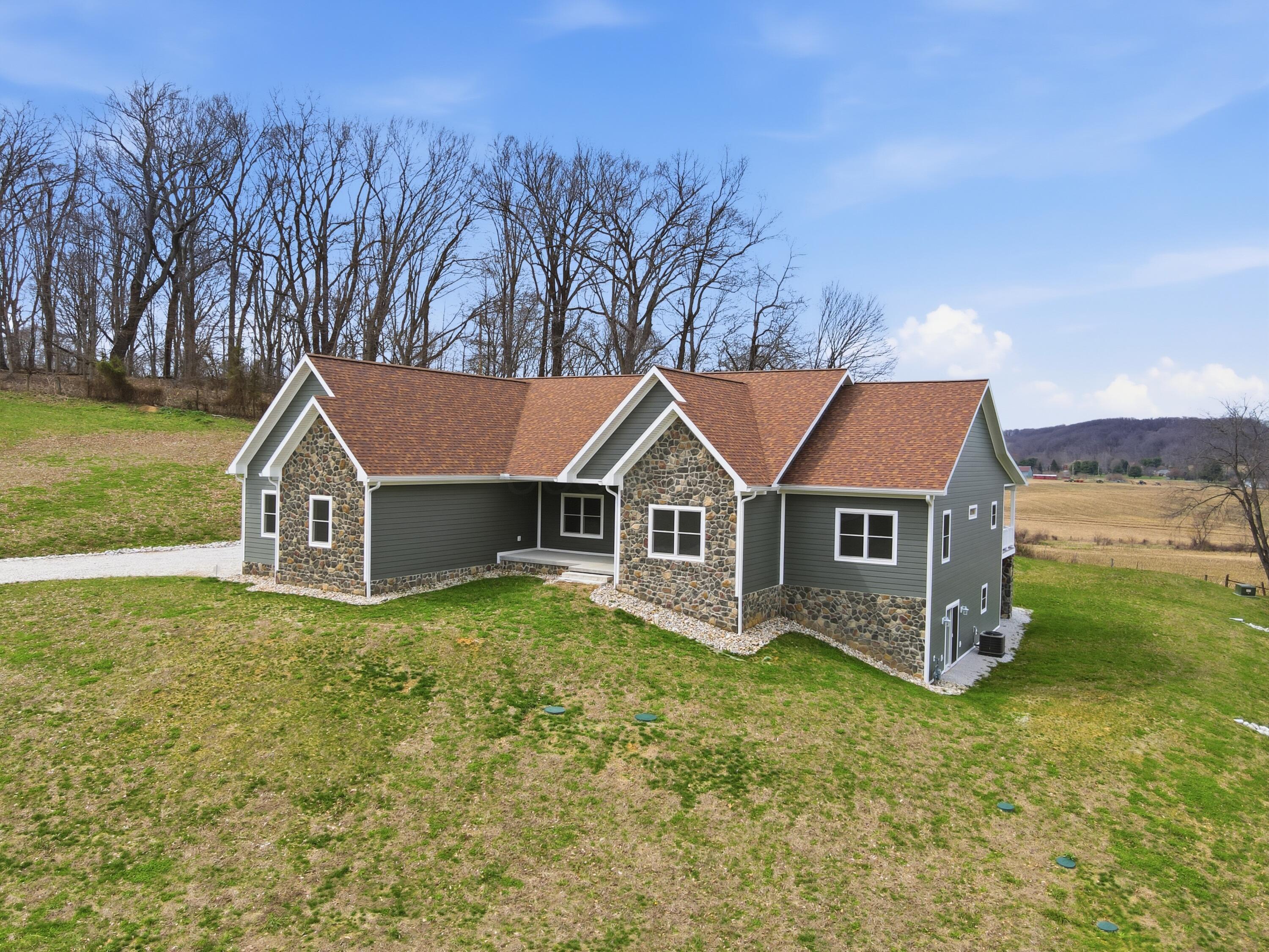 3597 Country Club Road Southwest Lancaster, OH 43130 - Photo 5 of 75
