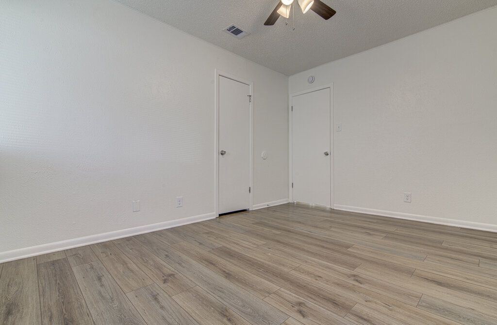 404 West Dittmar Road, Unit B Austin, TX 78745 - Photo 12 of 22 Gallery Image 12