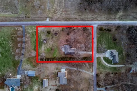 $410,000 | 22020 171st Street, Basehor, KS 66007