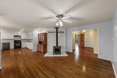 $410,000 | 22020 171st Street, Basehor, KS 66007