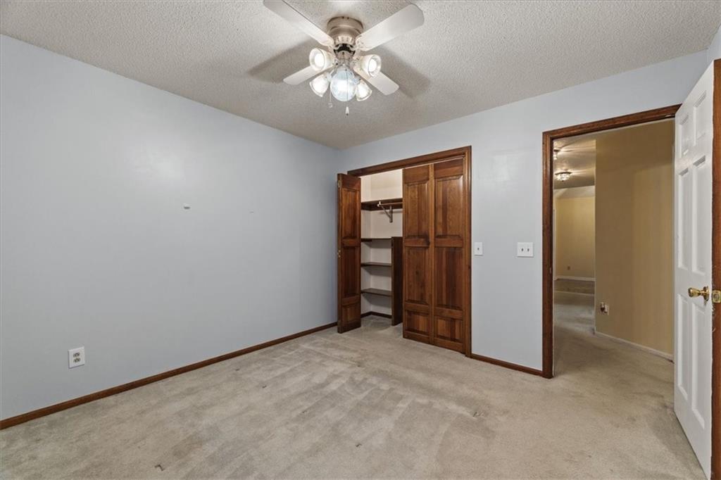 22020 171st Street Basehor, KS 66007 - Photo 10 of 28