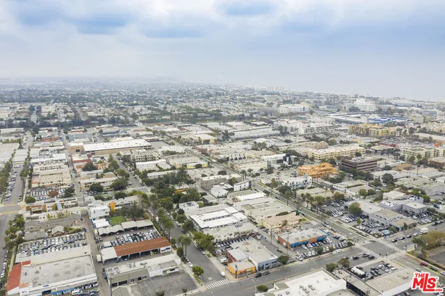 a view of building along with street