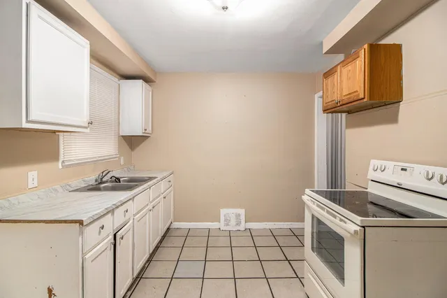 $50,000 | 20203 Moenart Street, Detroit, MI 48234