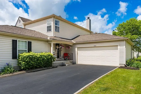 $304,500 | 5382 Coral Berry Drive, Unit 71D, Columbus, OH 43235