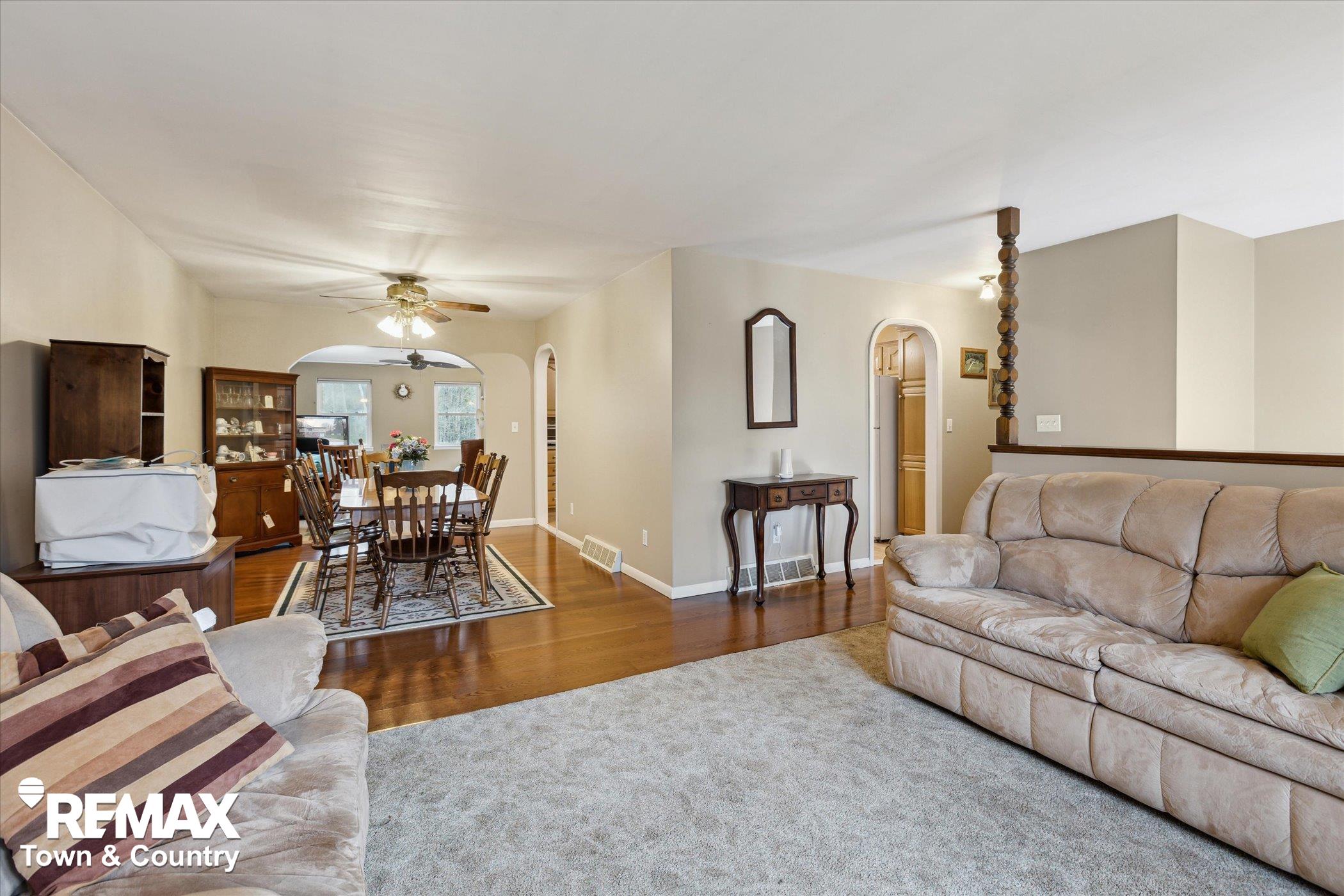 541 West Stockwell Road Harrison, MI 48625 - Photo 9 of 58 50173557-0dc20b53-10f0-41b9-9d13-f5f00a3908f0.JPG