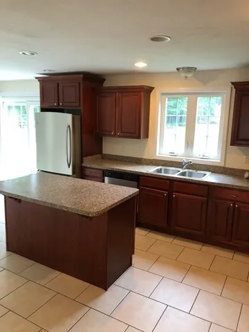 $3,000 | 315 Central Street, Unit B, Acton, MA 01720