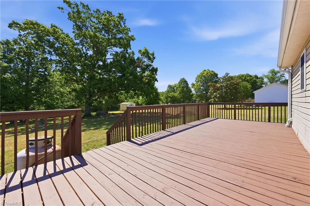 161 Lawrence Road Stokesdale, NC 27357 - Photo 8 of 45