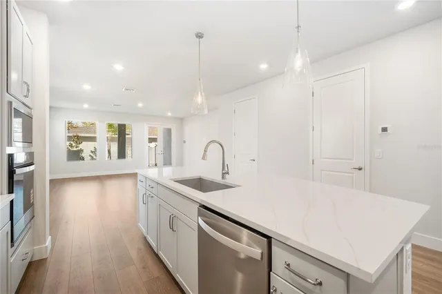 $4,900 | 406 North Westland Avenue, Unit 1, Tampa, FL 33606