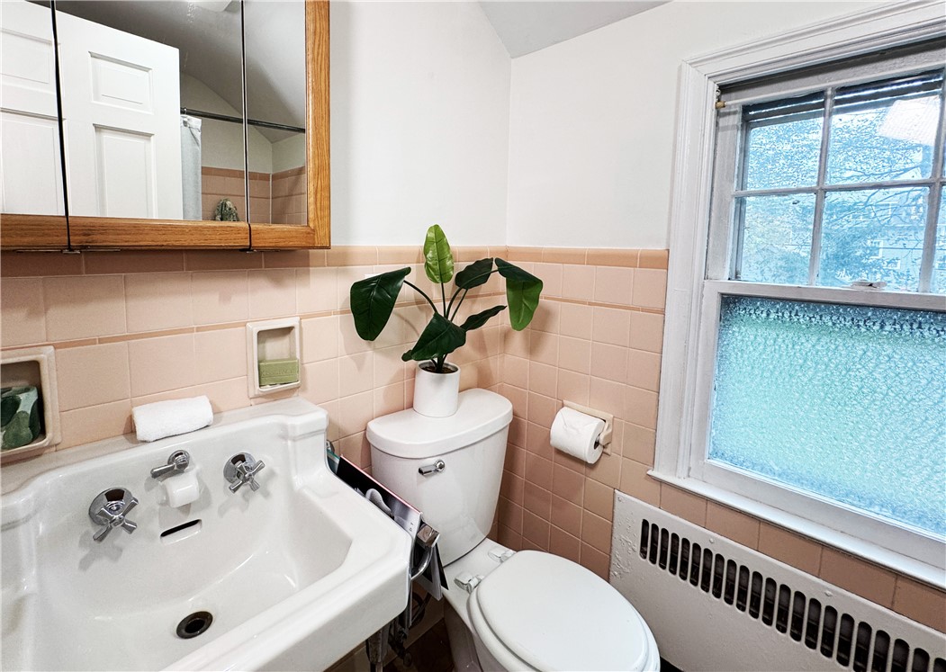 21 Charlton Road Irondequoit, NY 14617 - Photo 36 of 50 Gallery Image 36