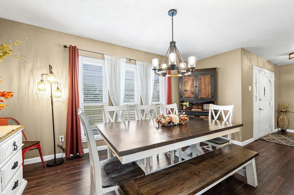 134 Thiele Road Lorena, TX 76655 - Photo 21 of 37 a very nice looking dining room with a table and chairs