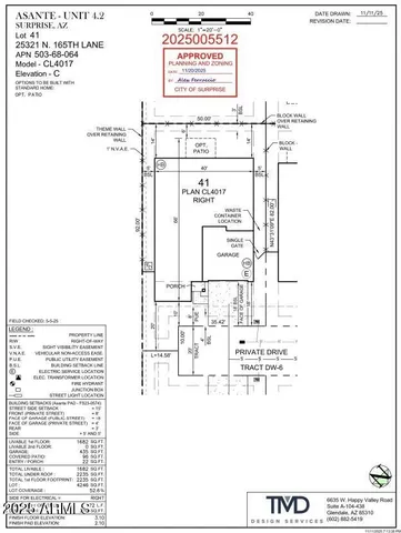 a black and white photo of a living room