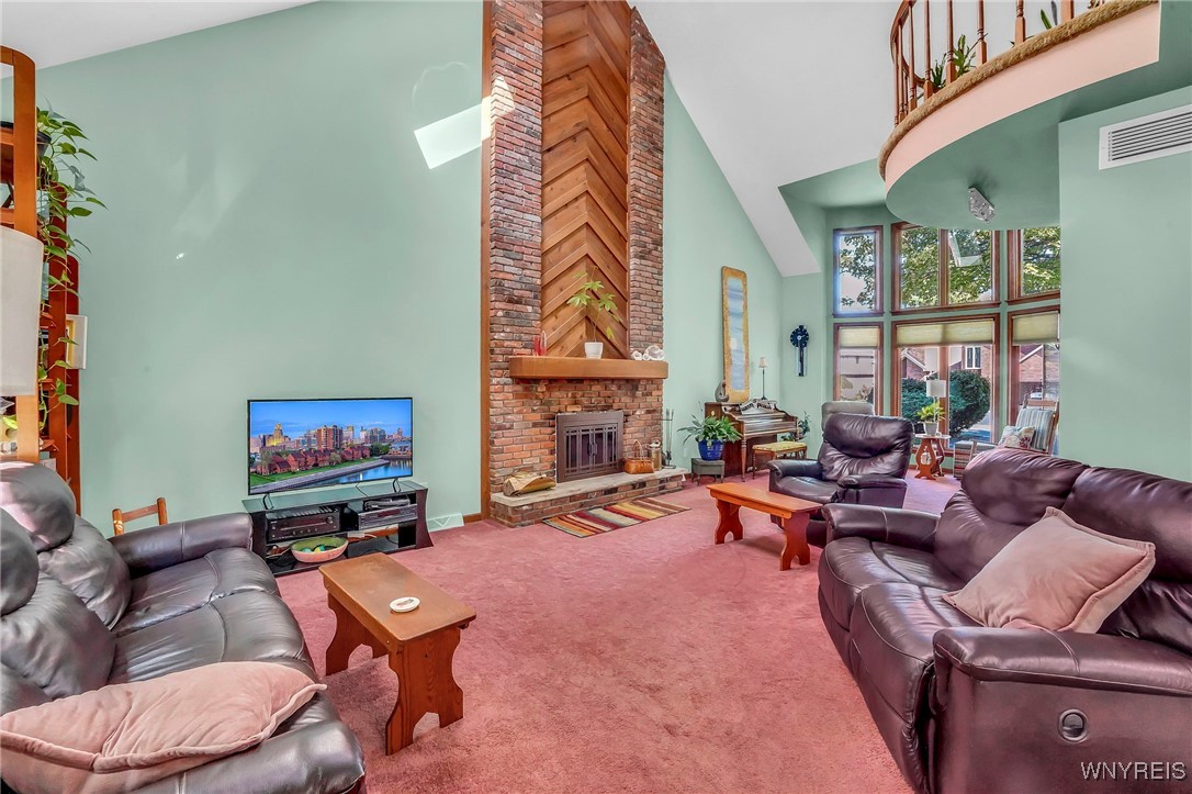 6050 Whitegate Crossing Clarence, NY 14051 - Photo 13 of 48