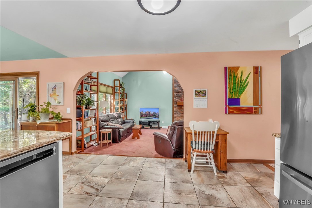 6050 Whitegate Crossing Clarence, NY 14051 - Photo 21 of 48