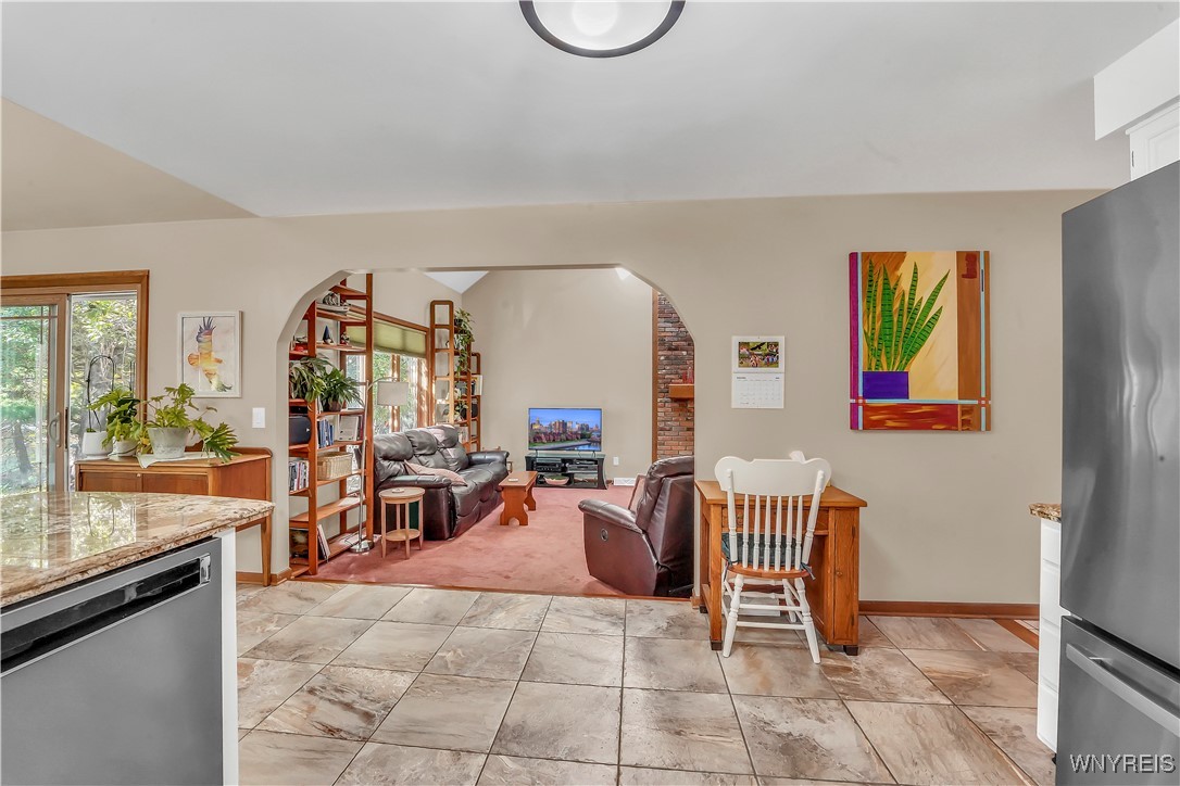 6050 Whitegate Crossing Clarence, NY 14051 - Photo 22 of 48