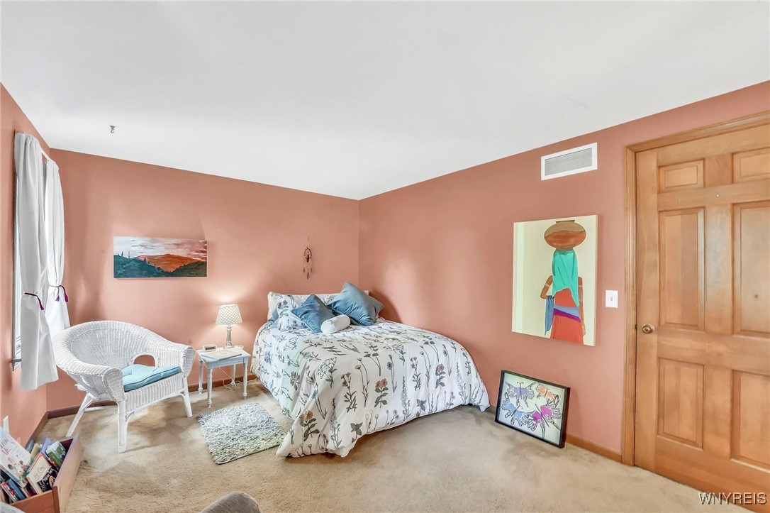 6050 Whitegate Crossing Clarence, NY 14051 - Photo 39 of 48