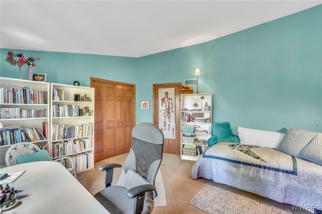 6050 Whitegate Crossing Clarence, NY 14051 - Photo 42 of 48