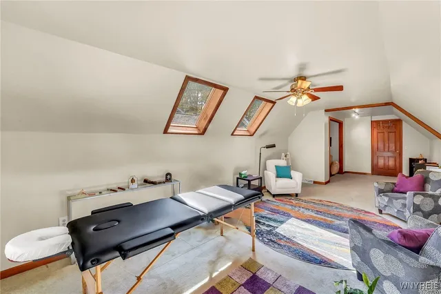 $595,000 | 6050 Whitegate Crossing, Clarence, NY 14051