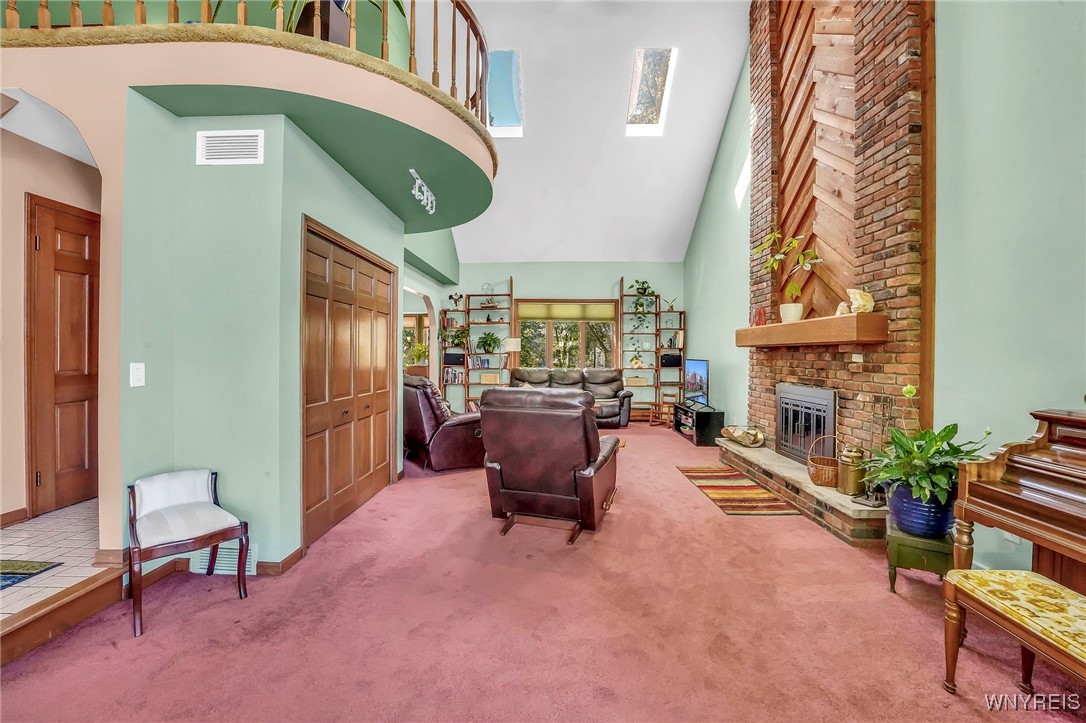 6050 Whitegate Crossing Clarence, NY 14051 - Photo 8 of 48