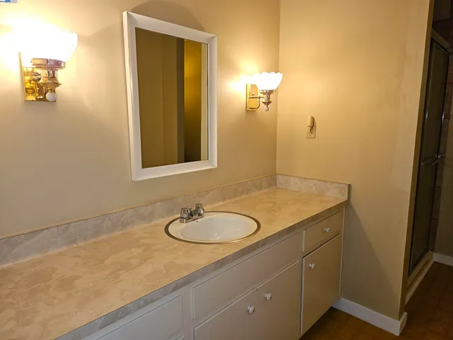 a view of empty room with a window